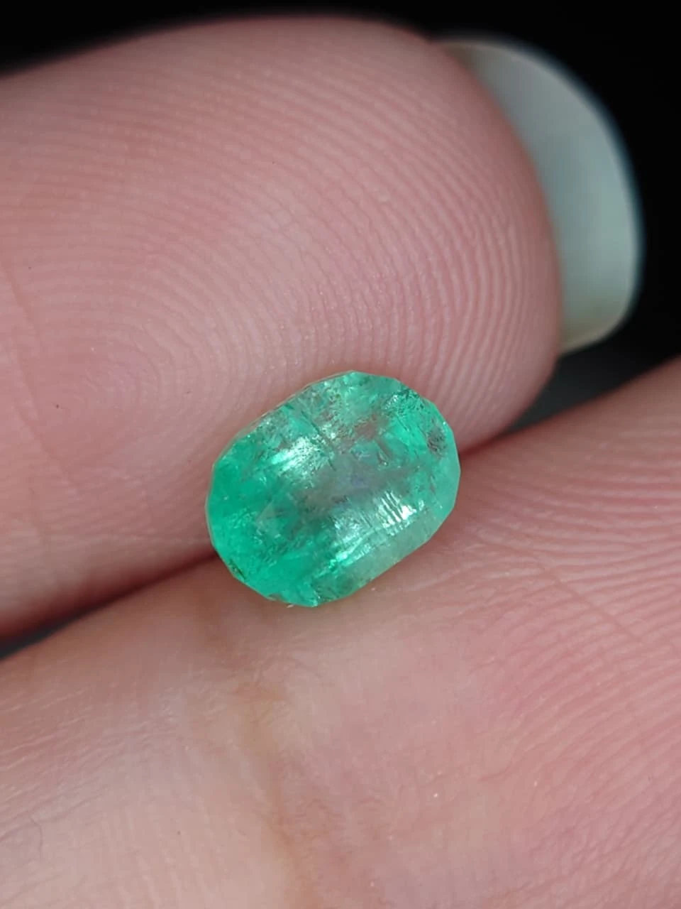 0.7ct Natural Bluish Green Panjshir Emerald from Afghanistan — view 1